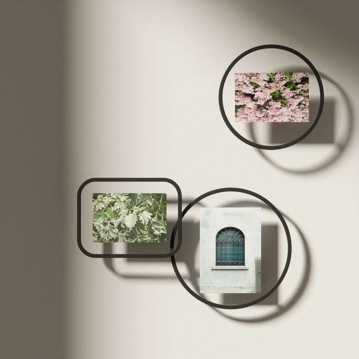 Infinity Picture Frame